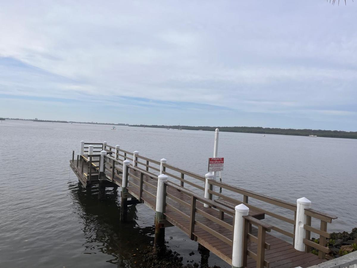 Oceanfront Luxury Condo! Mins To Beach! Rum Bar Next Door! Sankt Petersburg Zewnętrze zdjęcie