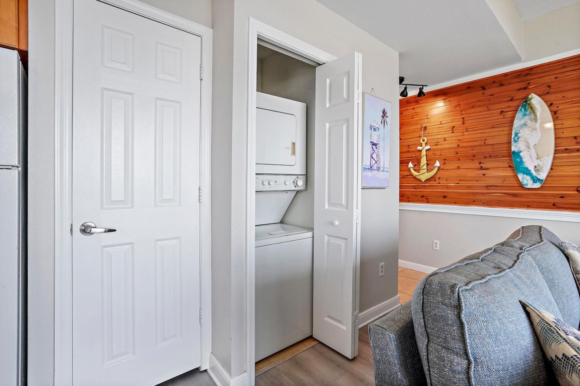 Oceanfront Luxury Condo! Mins To Beach! Rum Bar Next Door! Sankt Petersburg Zewnętrze zdjęcie